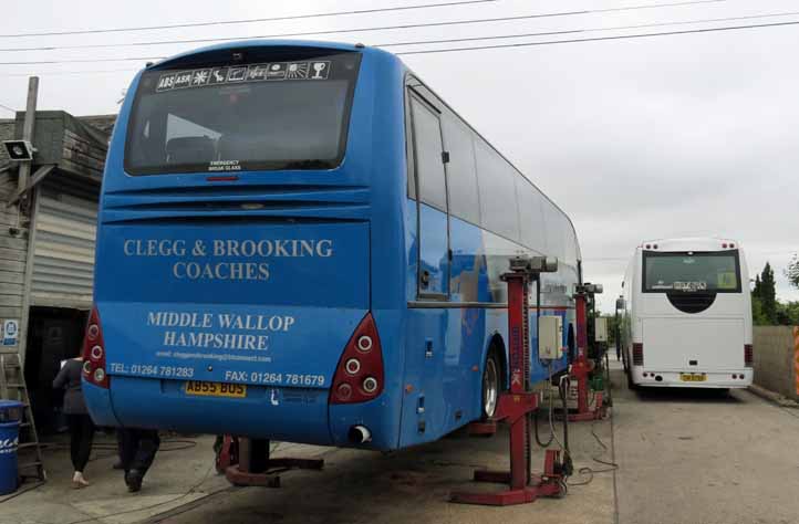 Clegg & Brooking Volvo B7R Sunsundegui AB55BUS